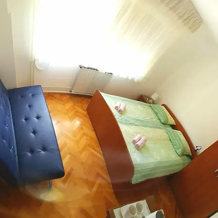 Margerita Konukevi 3*