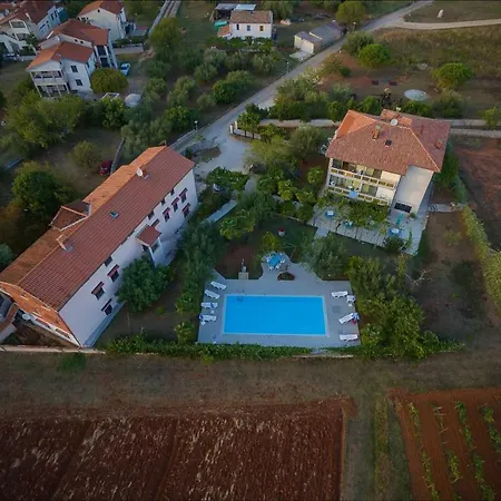 Margerita 3*